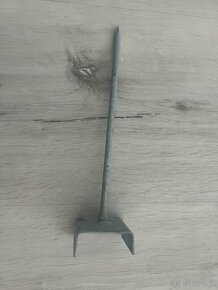 Držák hřebenové latě - 2