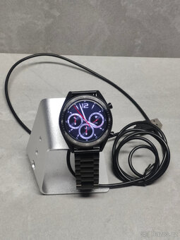 Huawei Watch GT Sport černé kovový pásek a nabíjecí stojánek - 2