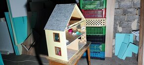 Prodám osvětlený domeček pro panenky - 2