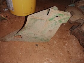 Díly na pluh roudnice - 2