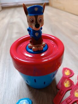 Paw patrol pop up - Chase hop 😁 - 2