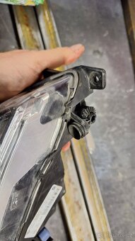 Seat leon mlhovka prava - 2