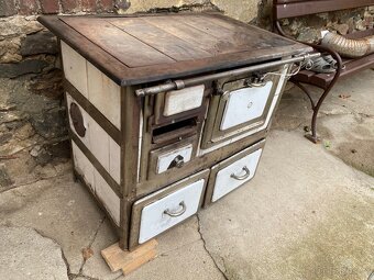 Kachlový sporák - 2