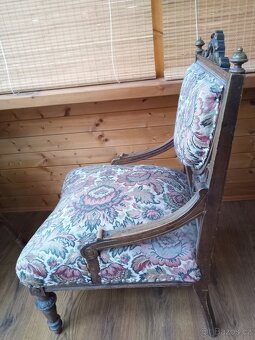 Starožitné křeslo - 2
