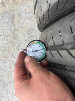 Pneu 195/60/16C - 2