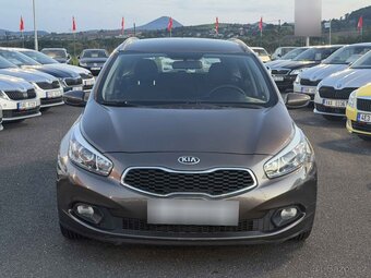 Kia Ceed 1.6 CRDi ,  99 kW benzín, 2014 - 2