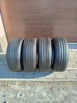Prodám pneumatiky Kleber 205/55/R16 - 2