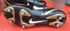 Kopačky Nike - 2
