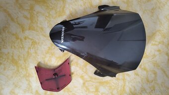 Prodám štít originální na Hondu PCX 125 2019 - 2