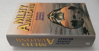 Bradleyová - Mlhy Avalonu - 2