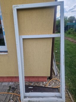 VCHODOVÉ DVEŘE A OKNA - 2