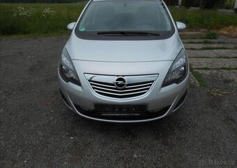 Opel Meriva 1,4 88 kW KLIMA Historie benzín - 2