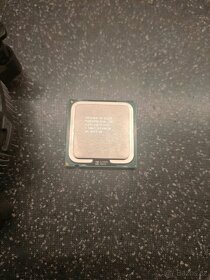 Intel Pentium Dual Core E5200 (2M Cache, 2,5GHz, 800 MHz FSB - 2