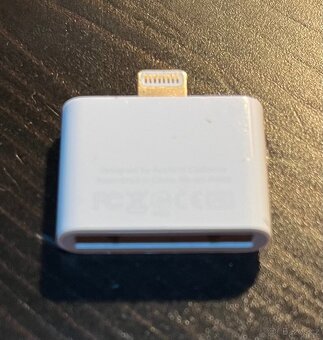 Originální Apple adaptér Lightning pro 30-pinový konektor - 2