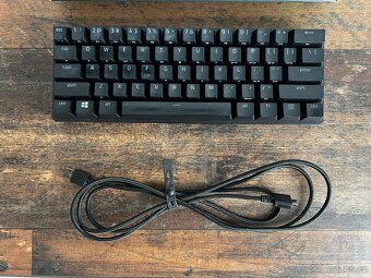 RAZER HUNTSMAN MINI - OPTICAL RED SWITCH - 2
