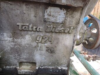 Prodám motor Tatra 4 válec z kompresoru - 2