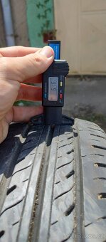 2x pneu 185/70 R14 zdarma - 2