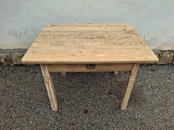 Starožitný hospodský stůl - 2