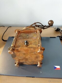 krásný mosazný mlýnek - 2