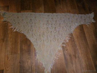 Prodám 4 kusy ručně pletených šátků - 2