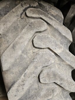 Traktorové stavební pneu 16,9-28 Seha - 2