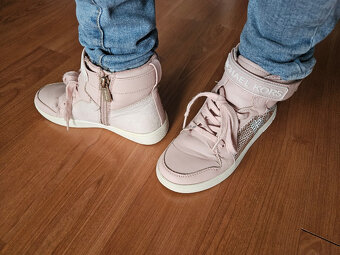 Dívčí kotníčkové boty MK - 2