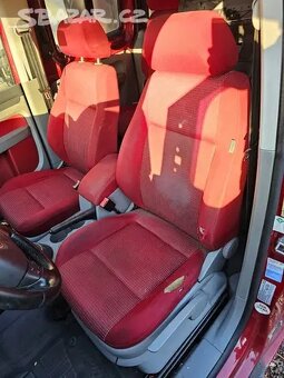 Sedačky sedadla interiér VW Caddy

 - 2