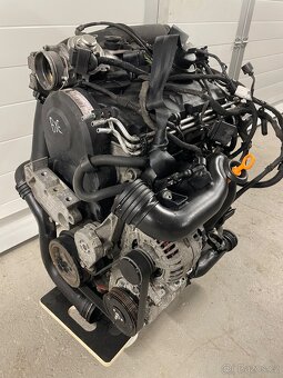 Kompletní nastrojený motor 1,9tdi 77kw BXE - 2