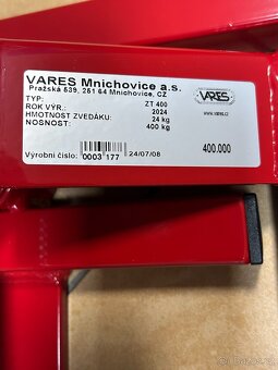 ZT 400 - Manuelní zvedák traktoru - 2