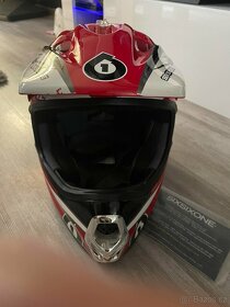Motocrossová/enduro helma - 2