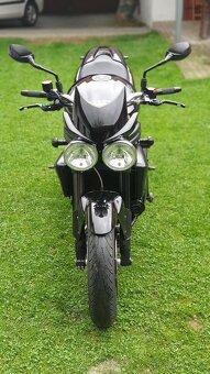 Triumph Speed Triple 1050 - 2
