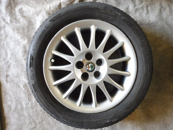 Prodám orig.16" litá kola s celo.r. pneu. na ALFA ROMEO 156 - 2
