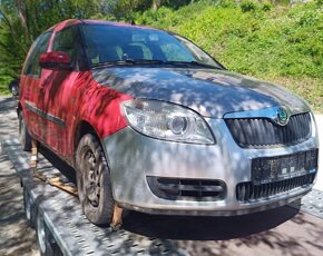 Škoda Roomster 1.4 TDi - náhradní díly, ještě pojízdné - 2
