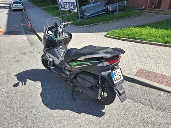 Kawasaki J125 - 2