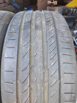 Prodám 2ks letních pneu 235/40/20 Continental Contisport 5 - 2