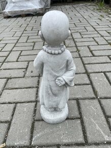 Betonový Buddha - 2