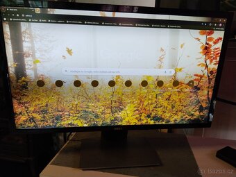 Dell S2817Q – 28" 4K monitor (vadný displej – šedý flek) - 2