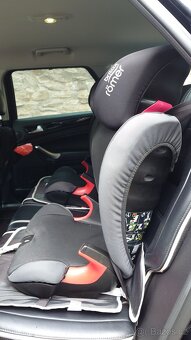 Autosedačka Britax Römer Kidfix SL 15-36kg - 2