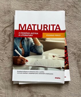 Učebnice k maturitě 3ks - 2