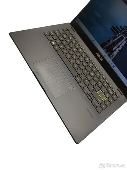 Asus E410M ( 12 měsíců záruka ) - 2
