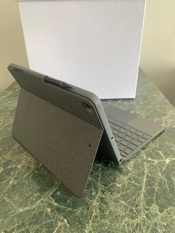 iPad 9. generace + Logitech Combo Touch - 2