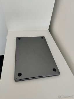 Apple MacBook Pro 16" 2021 (A2485) - 2
