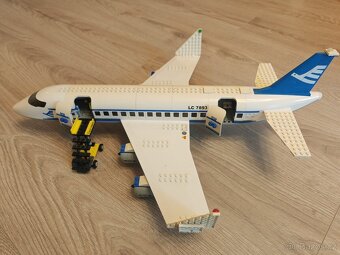 LEGO City Dopravní letadlo 7893 - 2