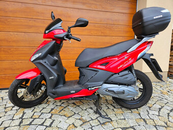 Skútr Kymco Agility 125 se silnějším motorem 160 / 2000 km - 2
