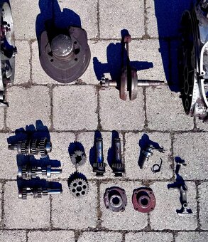 Jawa ČZ kývačka půlbuben, ČZ - díly motoru - 2