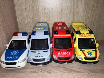 Záchrané složky, policajti, sanitka, hasiči - 2