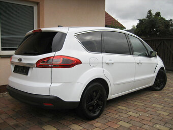 Ford S-MAX 2.0 TITANIUM XENONY LED NAVI PANORAMA Servis FORD - 2