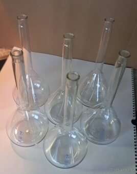 Odměrná baňka bez uzávěru - 2