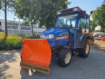 Malotraktor iseki 4295 21kw R.v.2014 pouze 798 hodin - 2