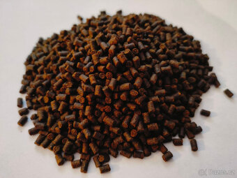 Krmivo pro axolotly od 8 do 18 cm na každý den 50 g - 2